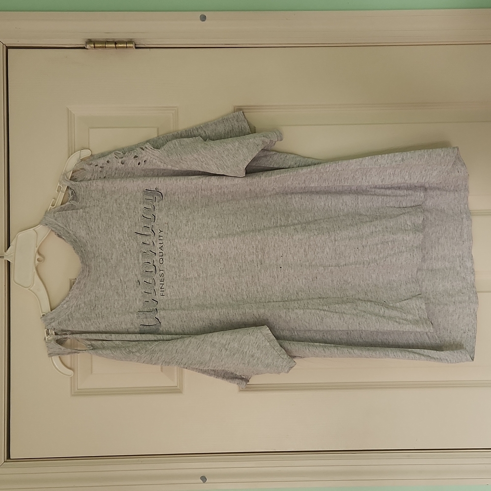 Vintage unionbay ripped shirt